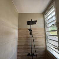 Dessus de murs en béton ciré